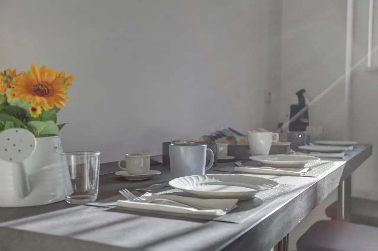 Affittacamere Voyager House Termini - Home And More Roma